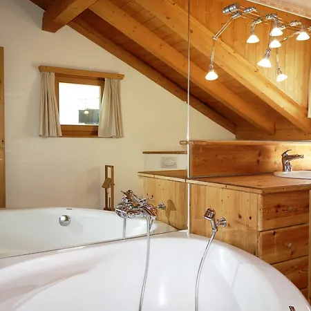 Chesa Il Rifugio 1 Chalet Saint-Moritz